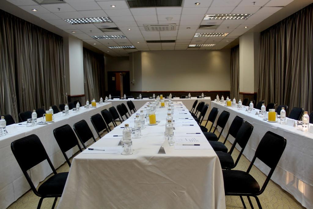 Monomotapa Hotel Harare Luaran gambar